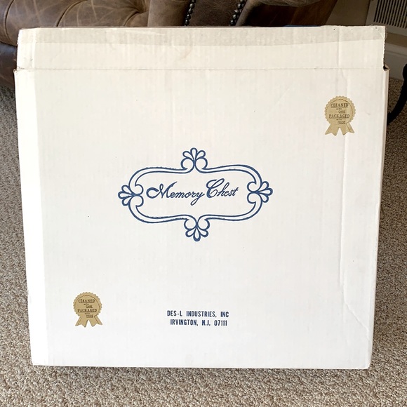 Cathedral Wedding Veil - Picture 9 of 10